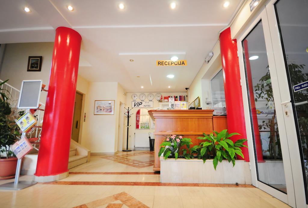Vip Hotel Skopje - New Management エクステリア 写真